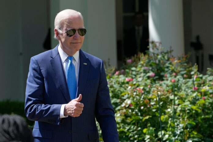 Biden signs executive order that aims to lower cost of family care